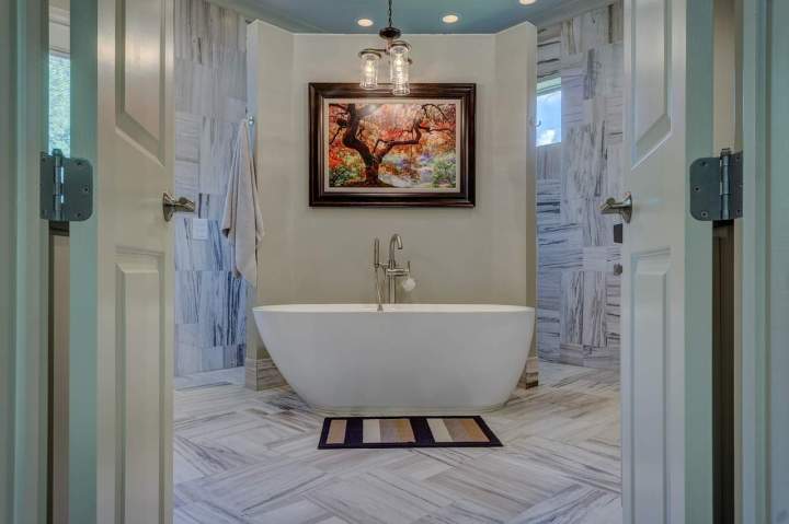 bathroom 1597027 1280 (3)